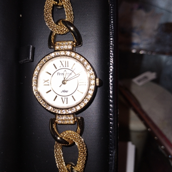 Bracket watch - Picture 2 of 5